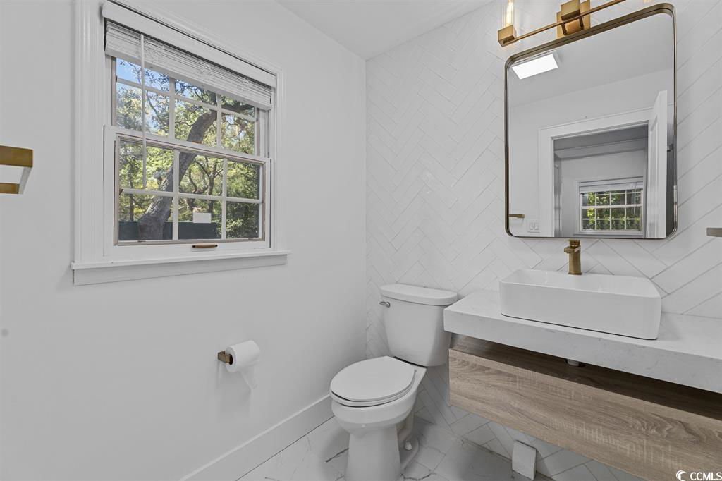 MLS 2402663 Briarcliffe Acres 240 Center Dr., Myrtle Beach Property