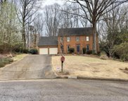 9575 River Lake Drive, Roswell image