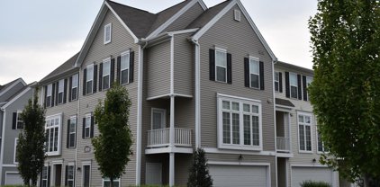3030 E Meridian Cmns, Mechanicsburg
