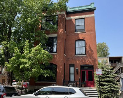 2420 N Geneva Terrace, Chicago