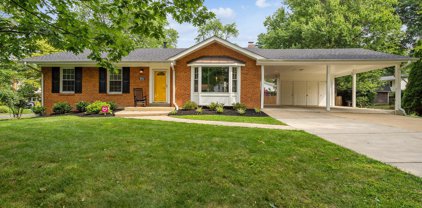 8714 Westwood   Drive, Vienna