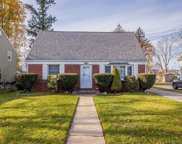 174 Staples Street, Farmingdale image
