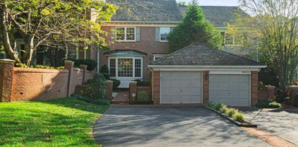 9472 Turnberry Dr, Potomac
