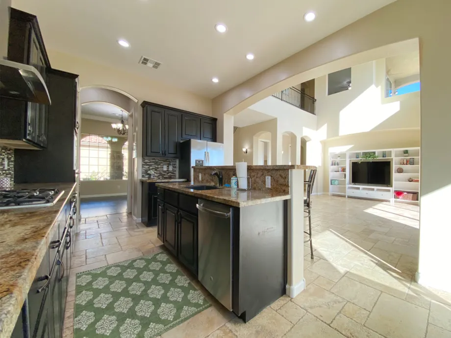 Kitchen & Great Room