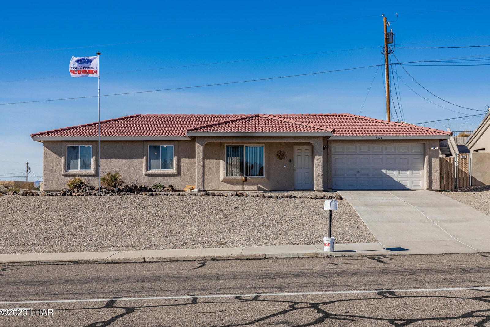 2245 Havasupai Blvd, Lake Havasu City MLS 1028431 »» Call/Text