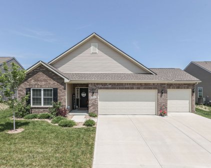 12058 Country Side Drive, Indianapolis