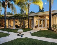 917  Loma Vista Dr, Beverly Hills image