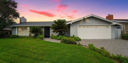 6460 Golfcrest Dr, San Carlos