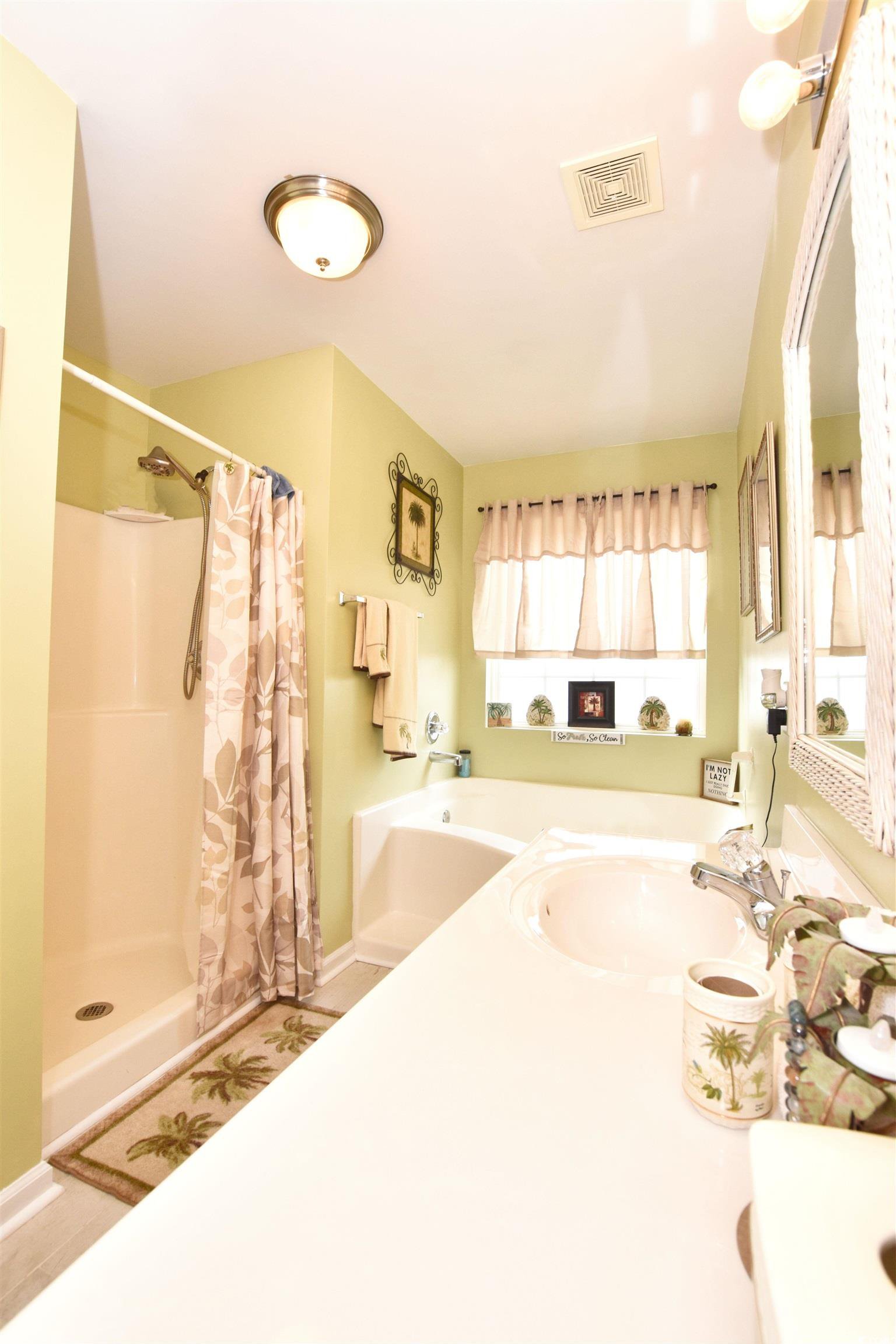 MLS 2404939 STERLING POINTE MURRELLS INLET 119 Brentwood Dr. Unit H