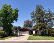 3005 Victoria, Bakersfield image
