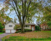 9810 Sunrise   Road, Vienna image