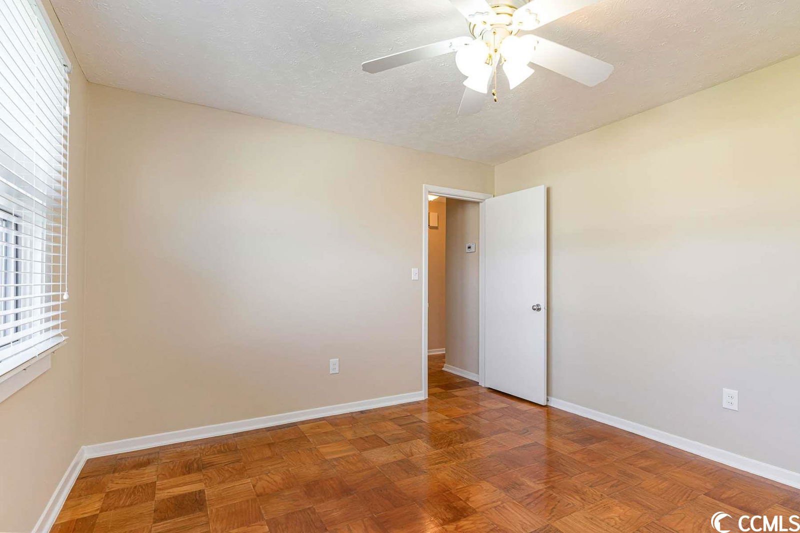 MLS 2305104 Seagate Village 666 Pelican Ave. Unit 666, Myrtle Beach