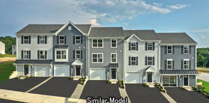 8181 Lenker Dr Unit #2602, Harrisburg
