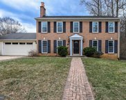 10201 Kenbrooke   Court, Vienna image