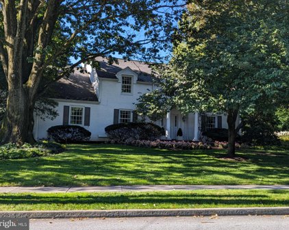 112 Para Ave, Hershey
