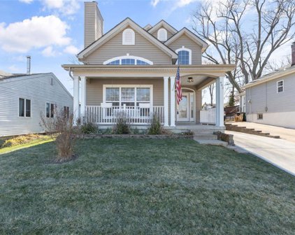 402 Lee  Avenue, Kirkwood