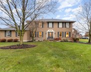 8245 Fox Knoll Ct, West Chester image