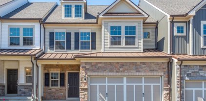 16 Dahlia, Warren Twp.