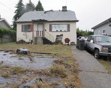 425 E Eighth Avenue, New Westminster