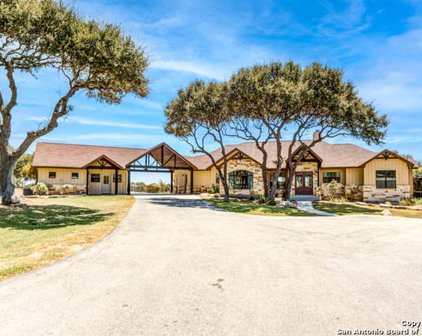 327 Fm 474, Boerne