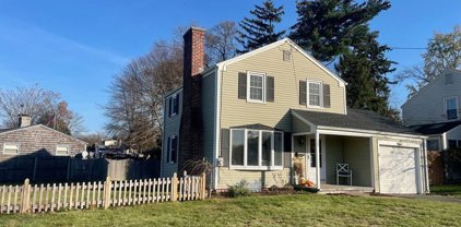 133 Harmon Ave, Springfield