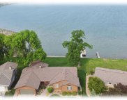 8404 Shadyview Lane N, Maple Grove image