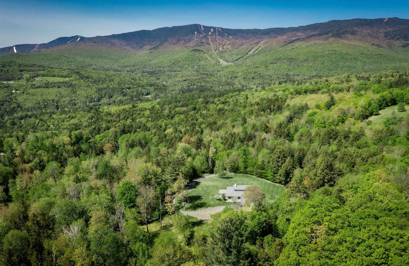 811 Old Carriage Road, Fayston, 05673