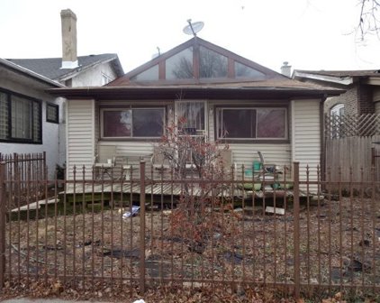 5418 W Crystal Street, Chicago