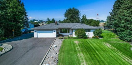24325 E River Rd, Otis Orchards