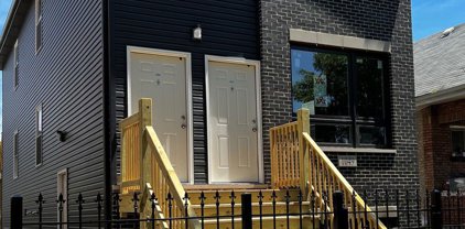 5325 W Crystal Street, Chicago