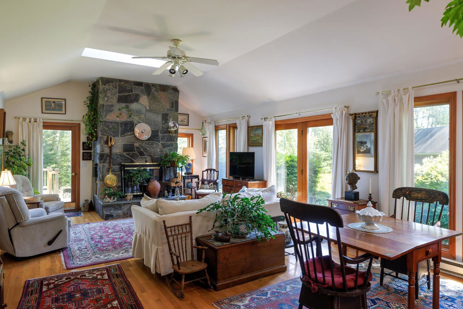 454 Buttermilk Road, Lamoine, 04605