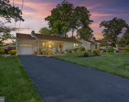 5 Glen Stewart Dr, Ewing image