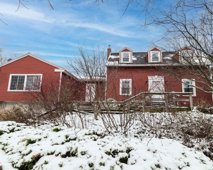 250 Kensington Place, Syracuse