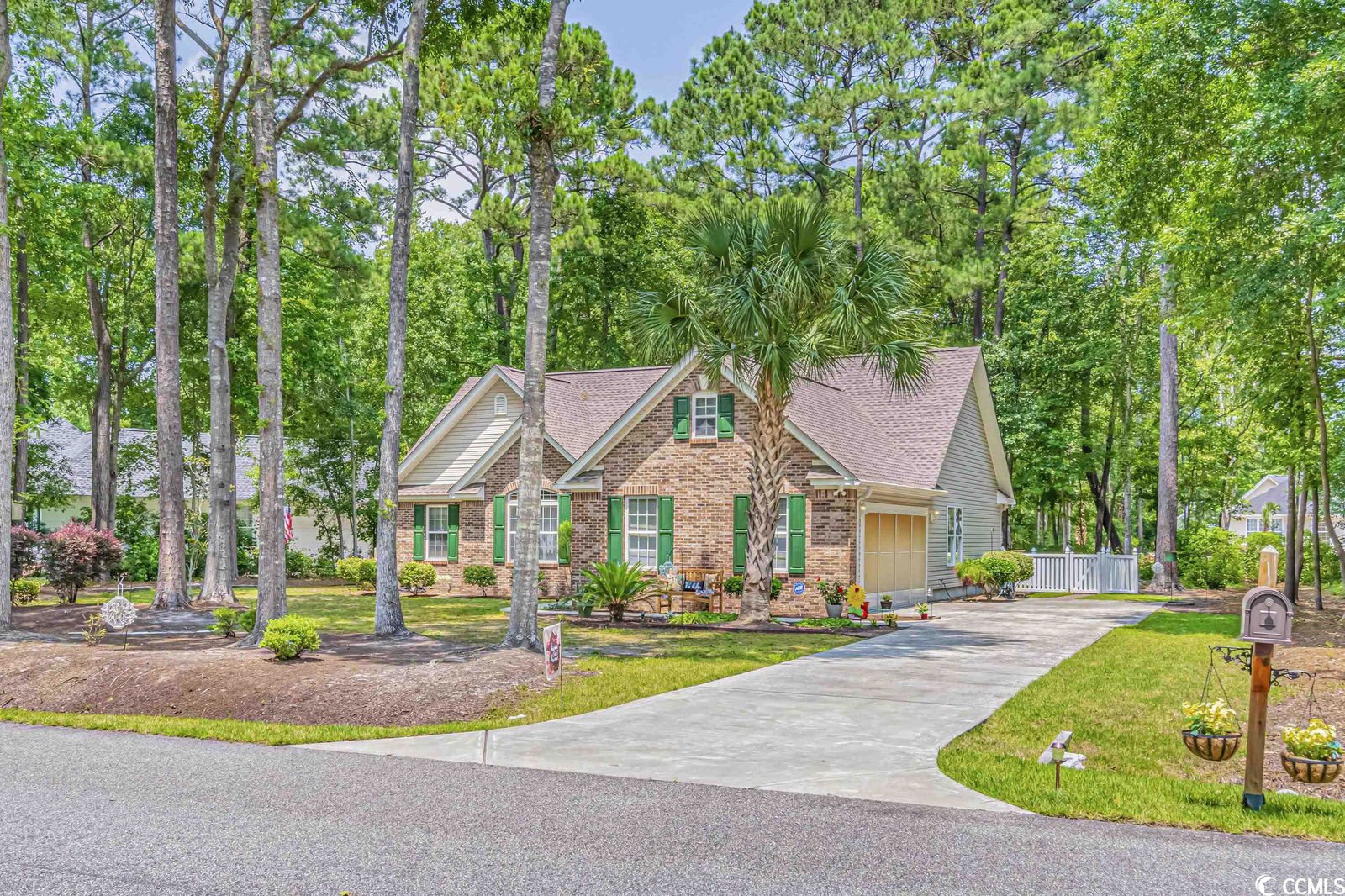 MLS 2311987 Pawleys Retreat 223 Shore Line Dr., Pawleys Island Property for Sale