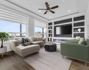 16766 15a Avenue, Surrey image