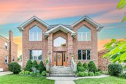 8226 N Olcott Avenue, Niles image