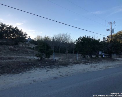 435 Glenn Dr, Canyon Lake