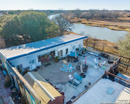 775 Ranch Road 1, Stonewall