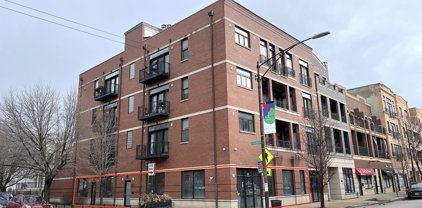 2058 W Belmont Avenue, Chicago