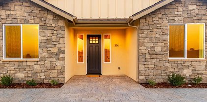 132 Burket Place, Paso Robles