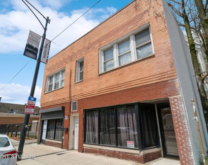 5742 W Chicago Avenue, Chicago