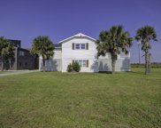 702 Trade Winds Drive, North Topsail Beach image