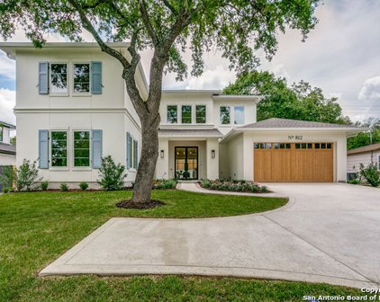 812 Canterbury Hill St, San Antonio