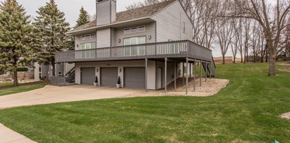 4904 S Sweetbriar Dr, Sioux Falls