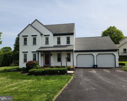 7 Behrens Dr, Palmyra