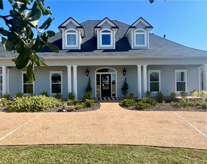 1347 Sundown  Drive, Woodway