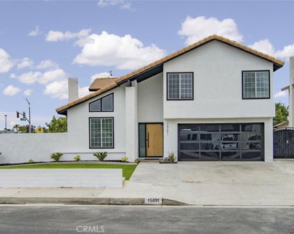 15691 Fox Hills Street, Westminster