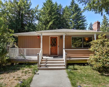 1295 Front Street S, Issaquah
