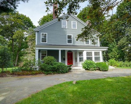 1099 Massachusetts, Lexington