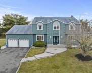10 Daniel Dr, Hillsborough Twp. image